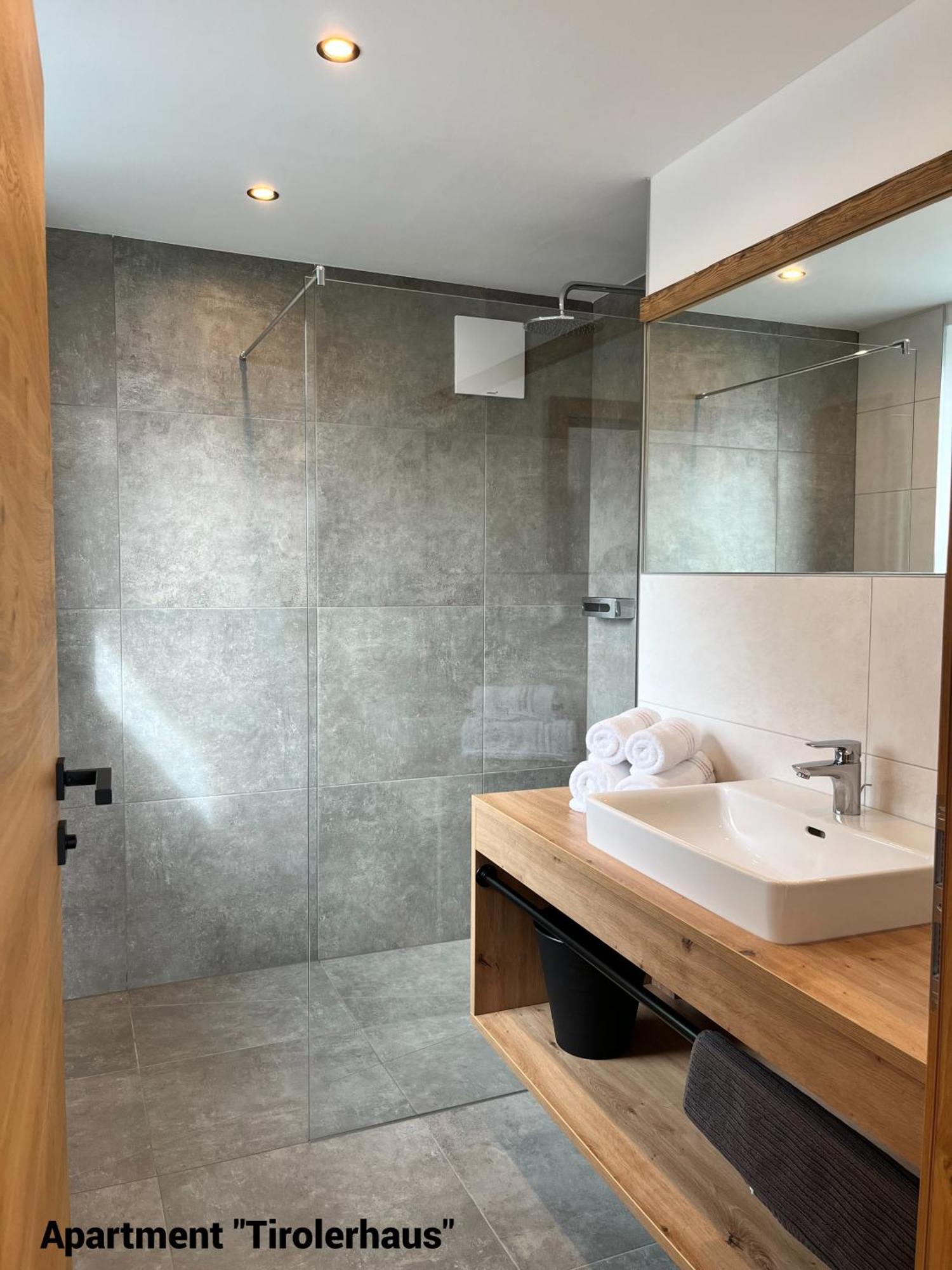Der Wenger Apartment Werfenweng Ruang foto